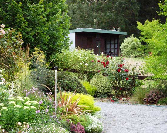  Lawns, when newly mown, make the garden borders look good. 